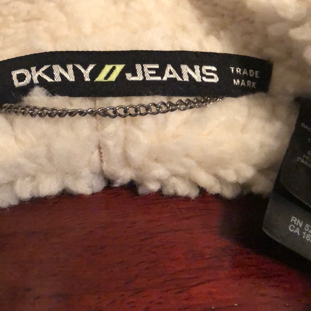 Coat - Picture 3 of 5